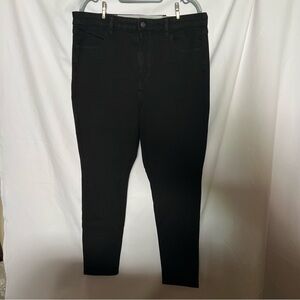 American Eagle Outfitters The Dream Jean Black